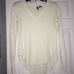 Thin white v-neck sweater